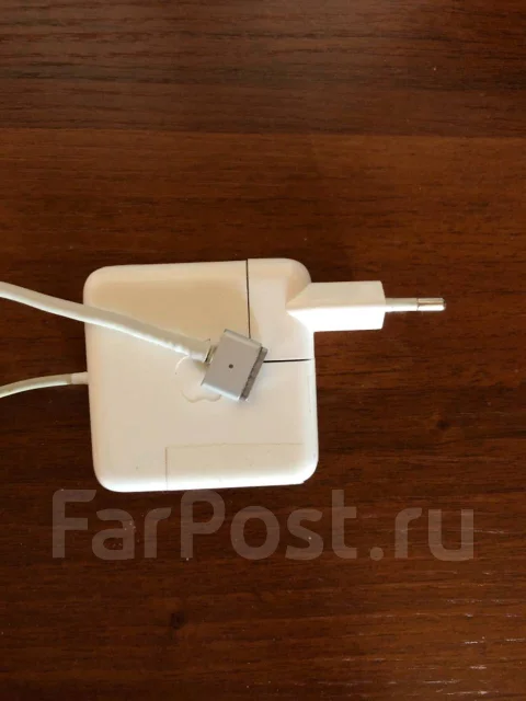 Apple MacBook Air 13 2012 Mid. 13.3", 1,8����, ��� 4 ��, ���� 128���, WiFi: 1, Bluetooth: 1, ����������� �� 1��. ����