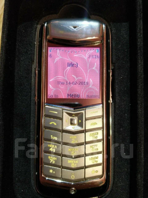 Vertu Constellation. �/�, �������. ��� ����� �� ������������ ����