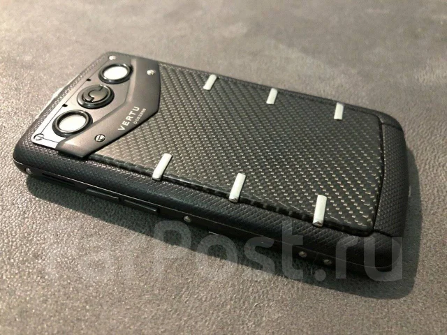 Vertu Constellation Quest. �/�, ������. ��� ����� �� ������������ ����