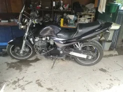 Kawasaki ZR-7S. 750����. ��., ��������, ���, � �������� ����