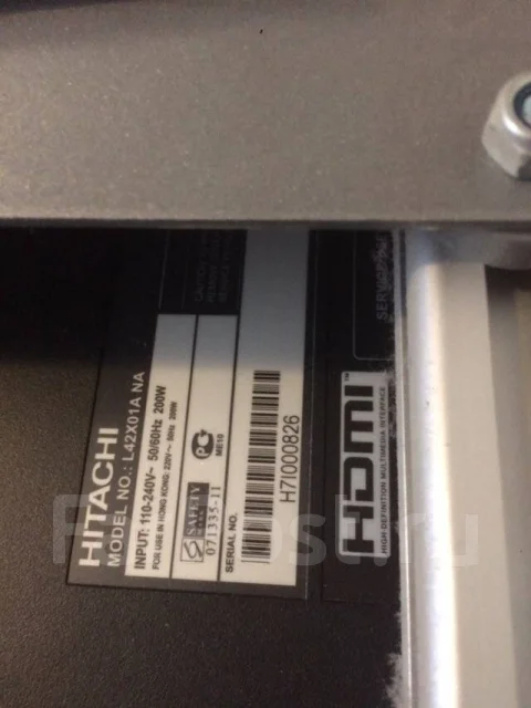 Hitachi. LCD (��) ����