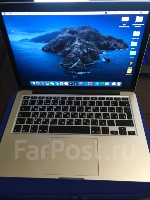 Apple MacBook. ��� 8 ��, ���� 128���, WiFi: 1, Bluetooth: 1, ����������� �� 6��. ����