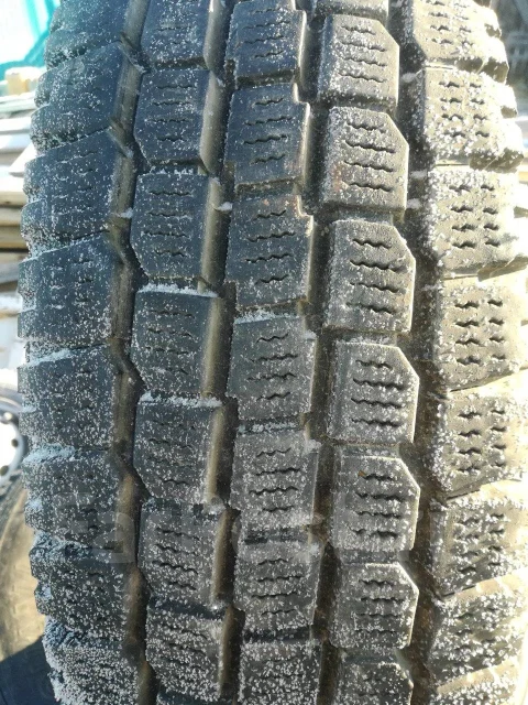 Yokohama Proforce SY01. ������, 2013 ���, �/�, ����� 5 % ����
