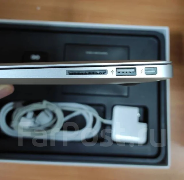 Apple MacBook Air 13 2017 Mid MQD32. 13.3", 2,9����, ��� 8 ��, ���� 124���, WiFi: 1, Bluetooth: 1, ����������� �� 12��. ����