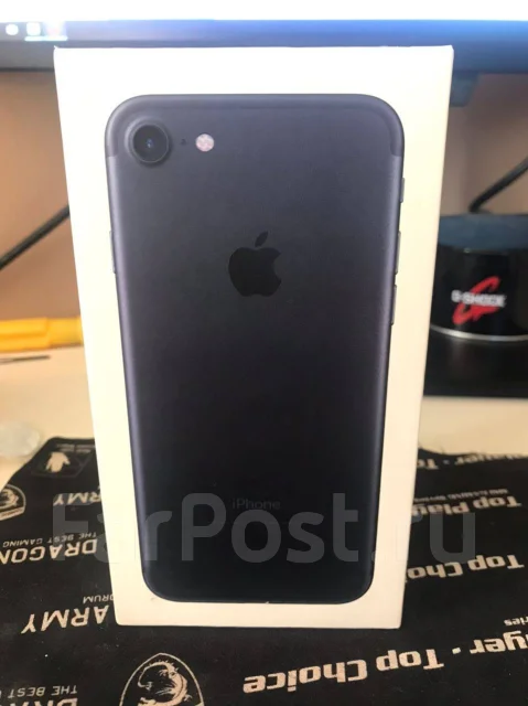 Apple iPhone 7. �/�, ������, 4G LTE, NFC ����