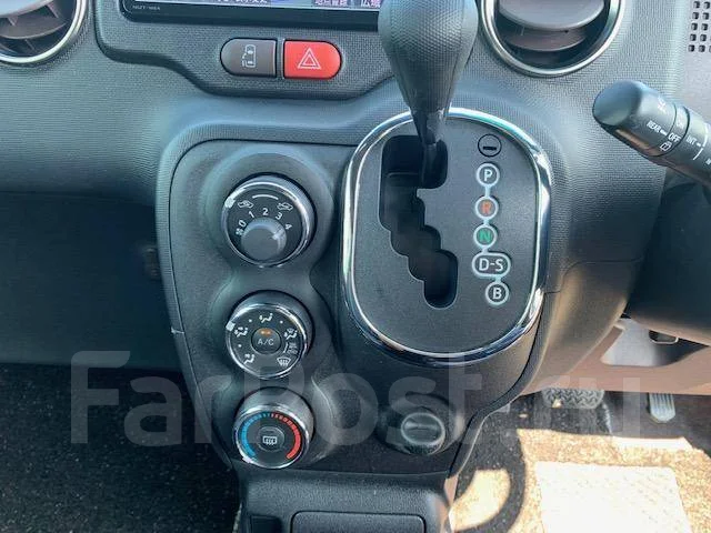 Toyota Spade. �������, 4wd, 1.5 (109��.�.), ������, 83 500����. ��, �/�. ��� ����� �� ������������ ����