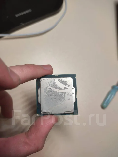 Intel Core i3-7100 ����