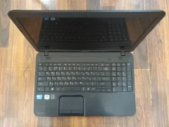 Toshiba Satellite C850-B7K. 15.6", WiFi: 1, Bluetooth: 1 ����