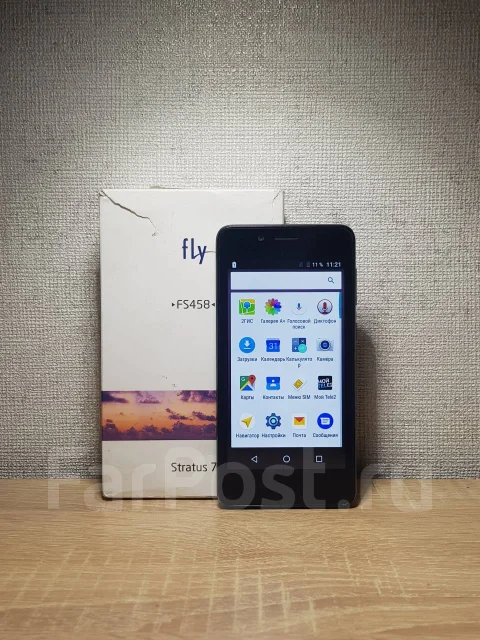 Fly FS458 Stratus 7. �/�, ������, 3G, Dual-SIM ����