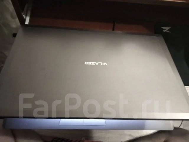 V-lazer. 2,4����, ��� 4 ��, ���� 1 200���, WiFi: 1, Bluetooth: 1, ����������� �� 3��. ����