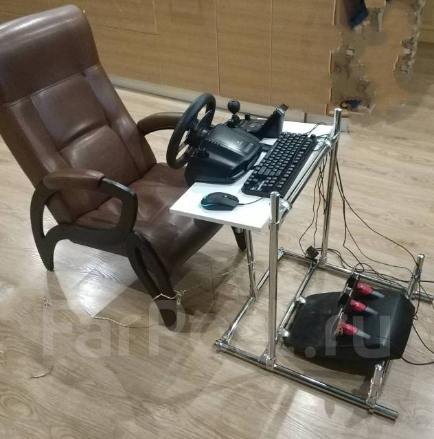 Подставка под игровой руль, новый. Цена: 5 000₽ во Владивостоке