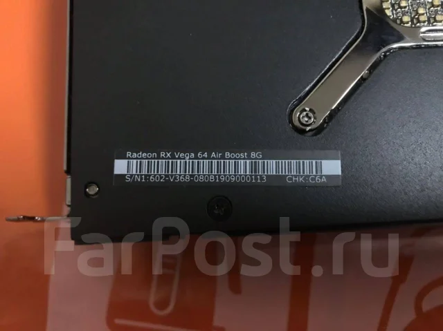 Radeon RX Vega 64 ����