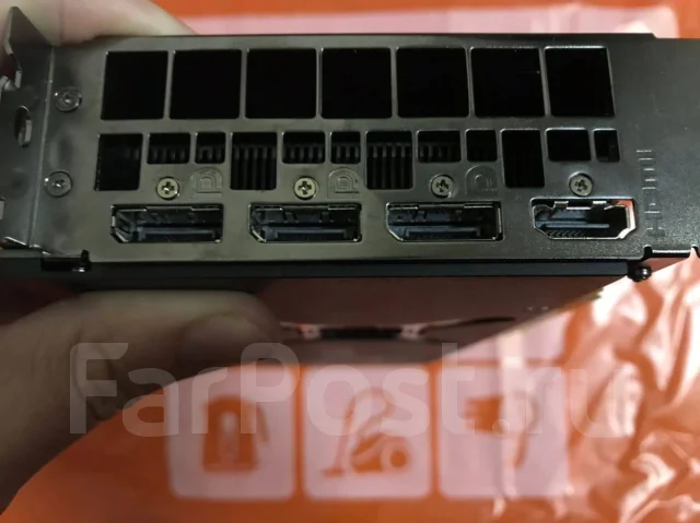 Radeon RX Vega 64 ����