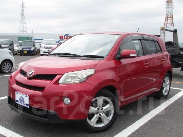 Toyota ist красный 2009