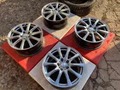 Yokohama Laycea. 7.0x17", 5x114.3, ET48 ����