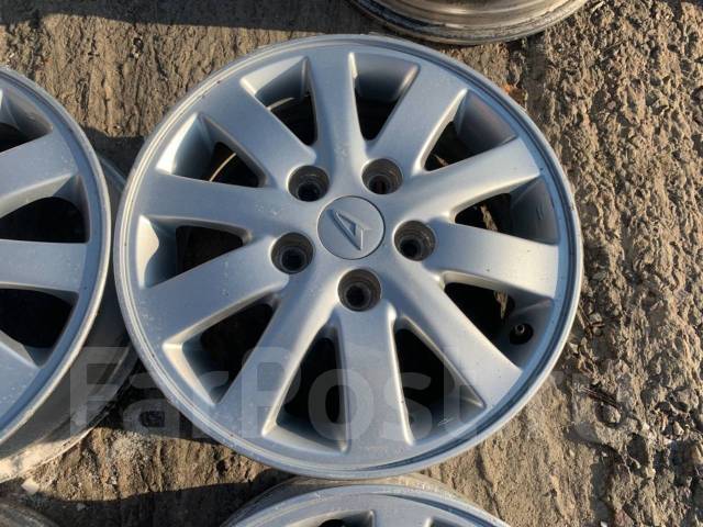 Литые диски на 15, Daihatsu, 15", 1 шт, 5x114.3, 4 шт, б/у, в наличии ...
