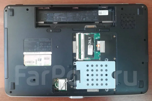 Dell Vostro 1015. WiFi: 1 ����