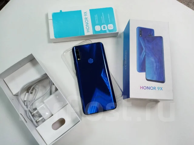 Honor 9X. ����� ����
