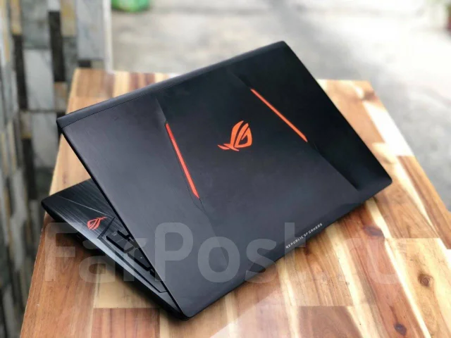 Asus ROG Strix. 17.3", WiFi: 1, Bluetooth: 1 ����