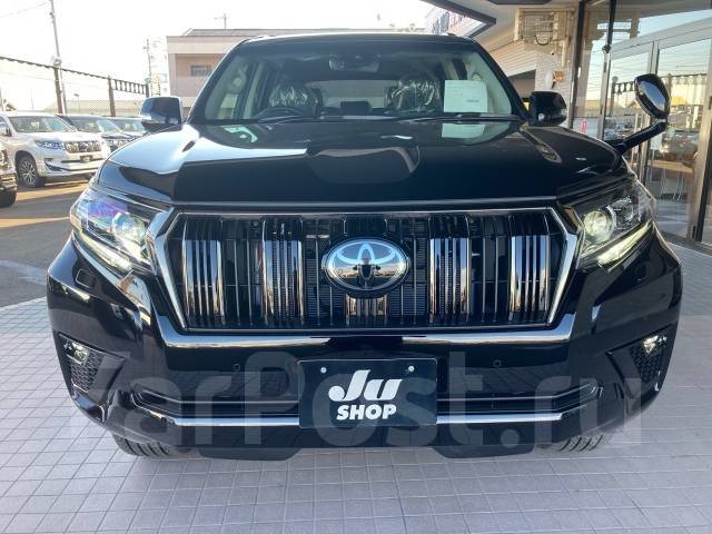 Black onyx toyota prado