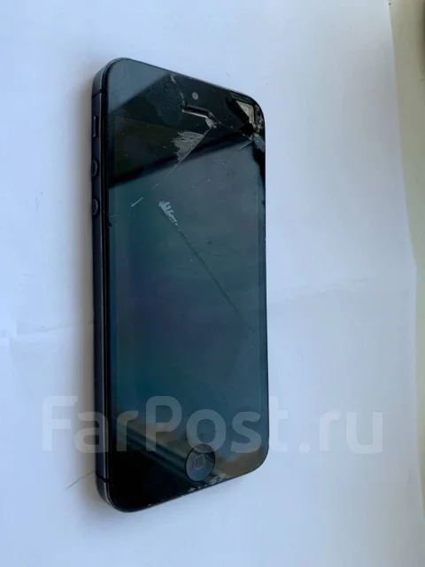 Apple iPhone 5. �/�, ������, 3G, 4G LTE, NFC ����