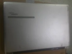 Fujitsu Siemens. 15", 0,8����, ��� 512 ��, ���� 60���, WiFi: 1, ����������� �� 1��. ����