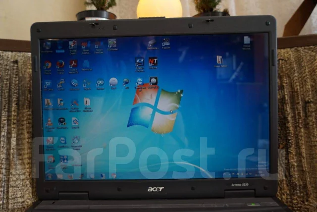 Acer Extensa. 15", 1,7����, ��� 3072 ��, ���� 120���, WiFi: 1, Bluetooth: 1, ����������� �� 2��. ����