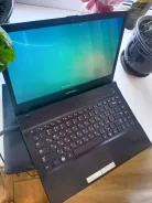 Samsung 300E4A. 14", 2,9����, ��� 6 ��, ���� 320���, WiFi: 1, ����������� �� 3��. ����