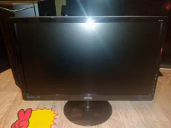 BenQ. 22" ����
