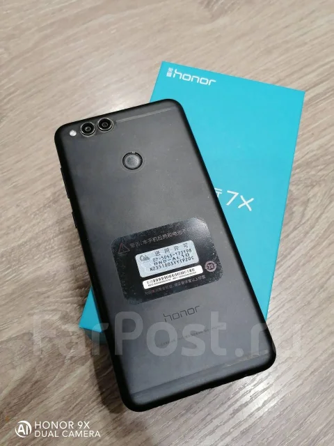 Honor 7X. �/�, ������, 4G LTE ����