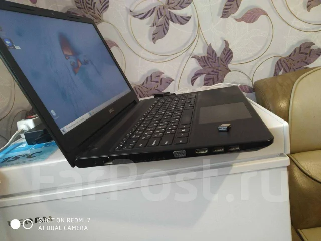 Dell Vostro 3578. 15.6", 3,4����, ��� 12 ��, ���� 320���, WiFi: 1, Bluetooth: 1, ����������� �� 5��. ��� ����� �� ������ ����