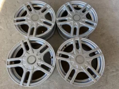 Lucky Star. 5.5x14", 4x100, 4x114.3, ET40, �� 73���. ����