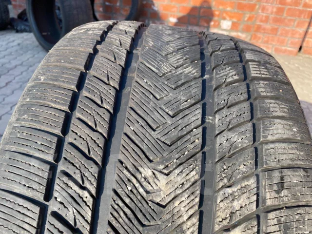 Gripmax Status Pro Winter. ������, 2018 ���, �/�, ����� �� 5 % ����