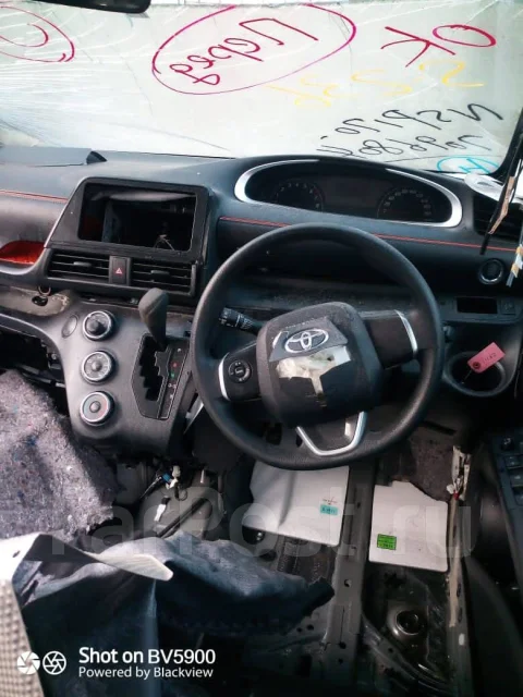 Toyota Sienta. NSP170, 2NRFKE ����