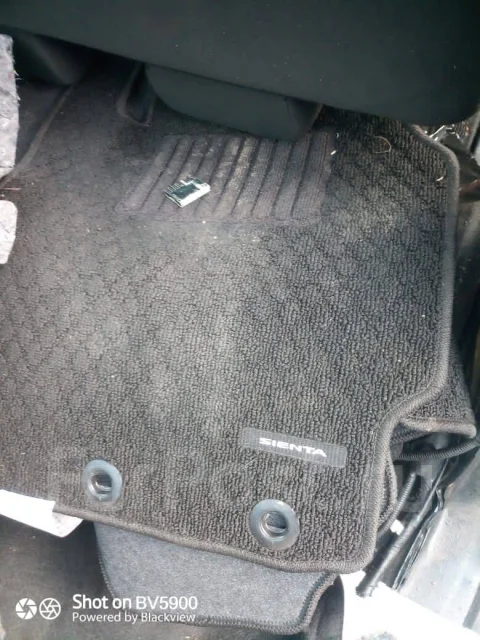 Toyota Sienta. NSP170, 2NRFKE ����