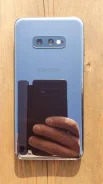 Samsung Galaxy S10e. �/�, ������, 4G LTE, Dual-SIM, NFC ����