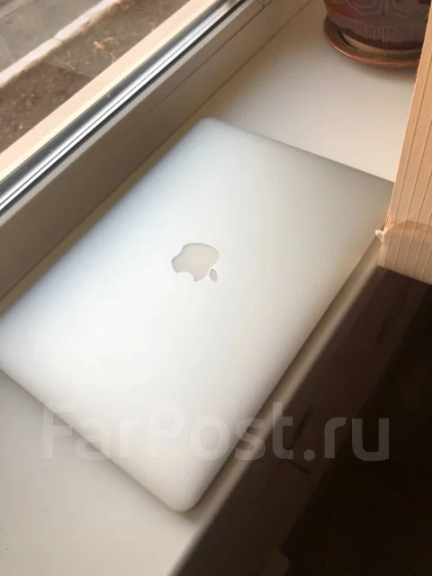 Apple MacBook Air 13 2012 Mid. 13", ��� 4 ��, ���� 256���, WiFi: 1, Bluetooth: 1, ����������� �� 6��. ����
