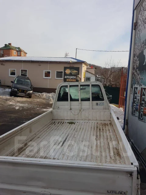 Toyota Lite Ace Truck ����