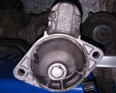 ������� Nissan Skyline, ENR33, RB25, ����, (str41) 23300-08U15 ����