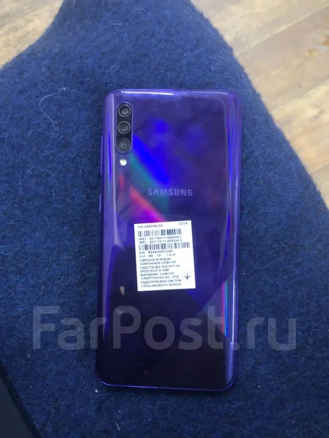 Samsung Galaxy A30. �/�, ����������, 4G LTE ����