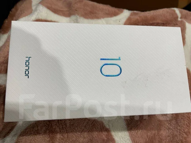 Honor 10. �/�, �����, 4G LTE, Dual-SIM, NFC ����