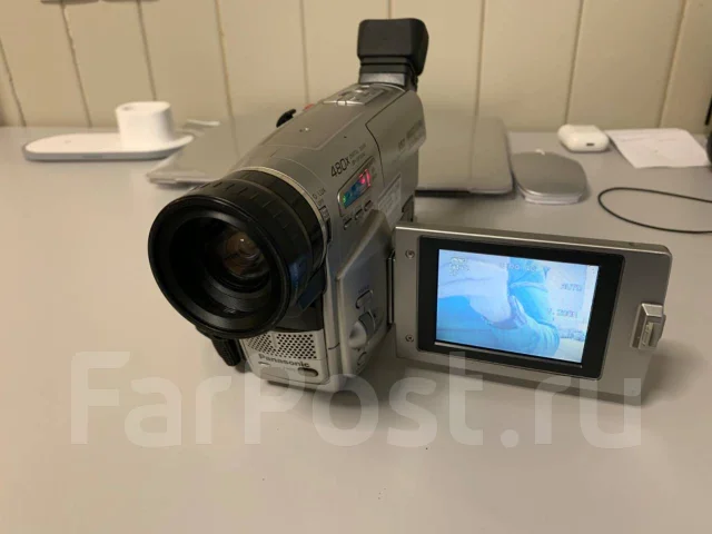 Panasonic NV-VS7. 20 � ����� ��, � ���������� ����