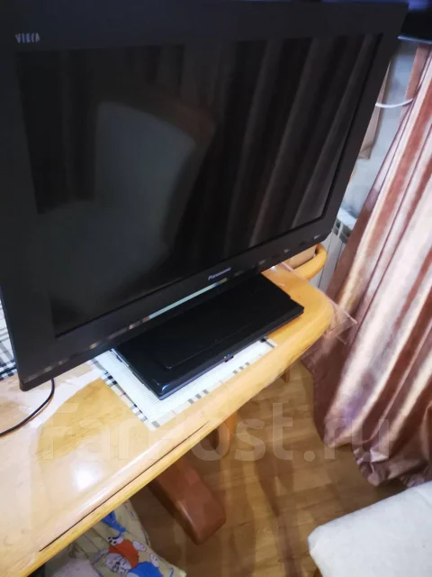 Panasonic Viera TX-R32LE8. LCD (��) ����