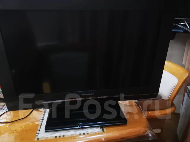 Panasonic Viera TX-R32LE8. LCD (��) ����