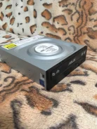 CD-ROM �������. ����