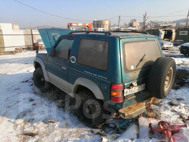 Mitsubishi pajero v26w