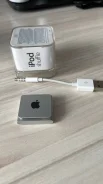 Apple iPod shuffle. ����