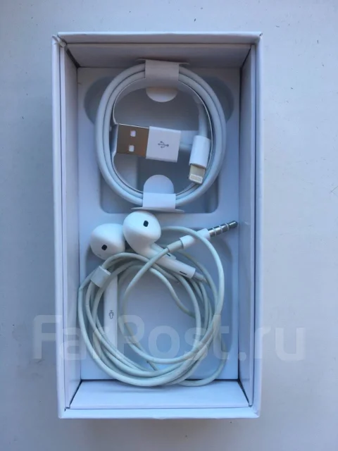 Apple iPhone SE. �/�, �������, 4G LTE ����