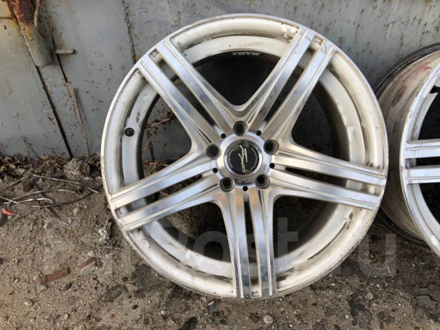 Wald. 8.5x18", 5x114.3, ET38 ����