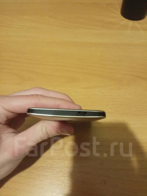 HTC One. �/�, �������, 4G LTE, NFC ����